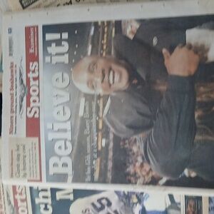 5 Barry Bonds Collectors Newspapers